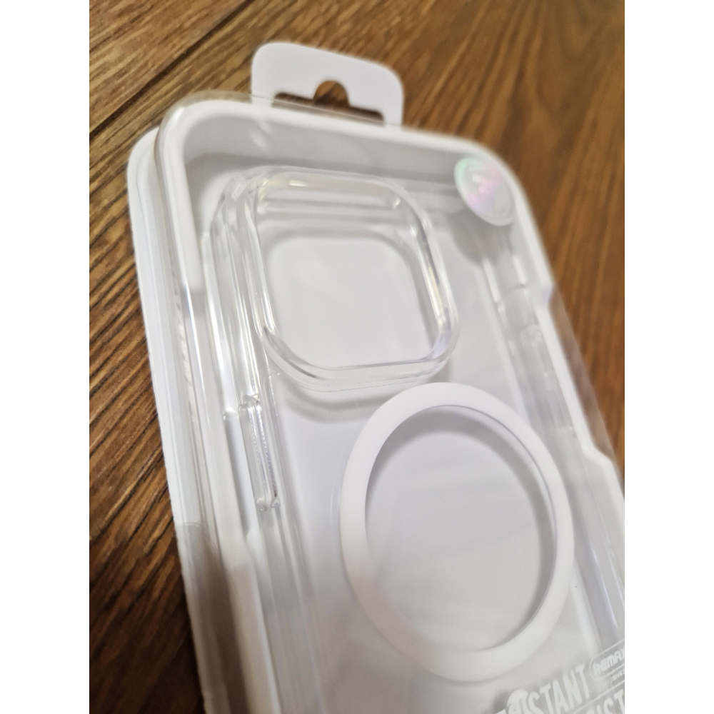 Прозорий чохол iPhone 14 Pro MagSafe Remax Crys Series Magsafe Magnetic Phone Case RM-1690
